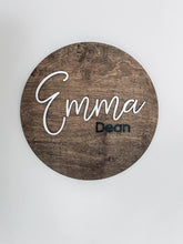 Load image into Gallery viewer, Wooden Round Name Sign with 3D Letters
