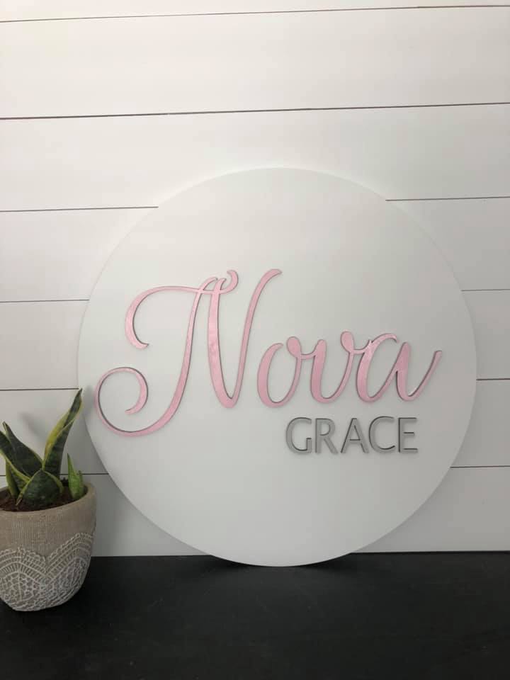 Wooden Round Name Sign with 3D Letters-Nova